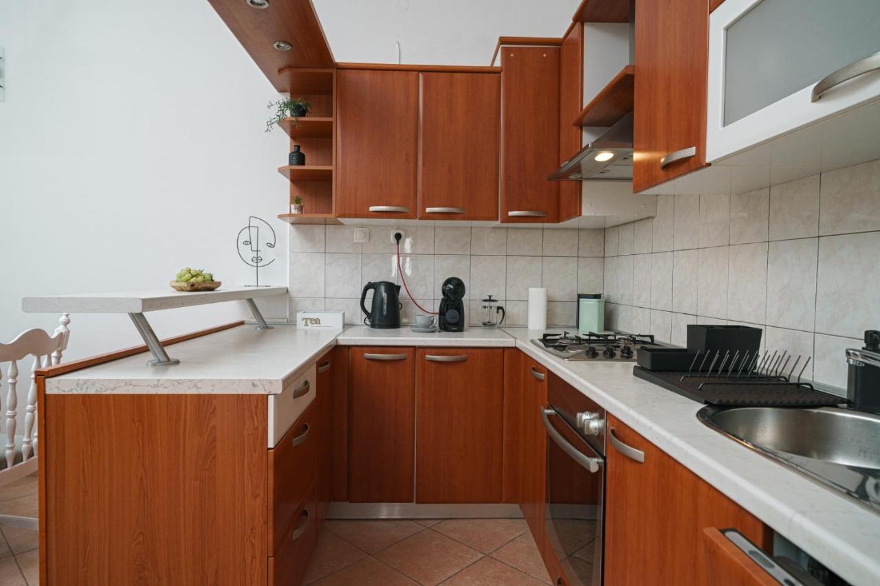 Apartman Rusula โวดีเซ ภายนอก รูปภาพ